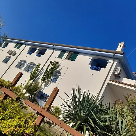 Farm stay De Serra Country *